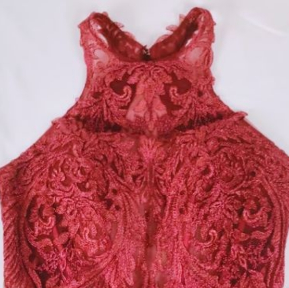 Size Small like New Burgundy Narianna dress - Picture 4 of 5